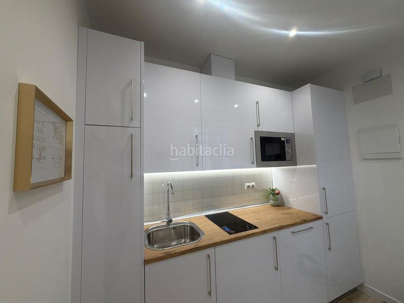 Foto 8ef747f2-b49e-4814-b209-b36afab255d8. Planta baja piso en venta, calle relatores, . en Embajadores-Lavapiés Madrid