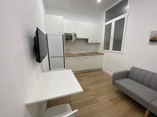 Lloguer Apartament  De rodríguez san pedro. Piso en alquiler, calle rodriguez san pedro.