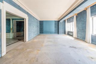 Piso  Calle de josé abascal. Descubre una joya inmobiliaria en el exclusivo barrio de almagro