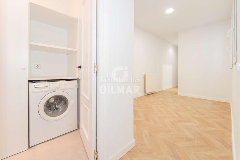 Foto c5af5889-175b-4652-8c81-9f330bc16f28. Pis amb calefacció a Gaztambide Madrid