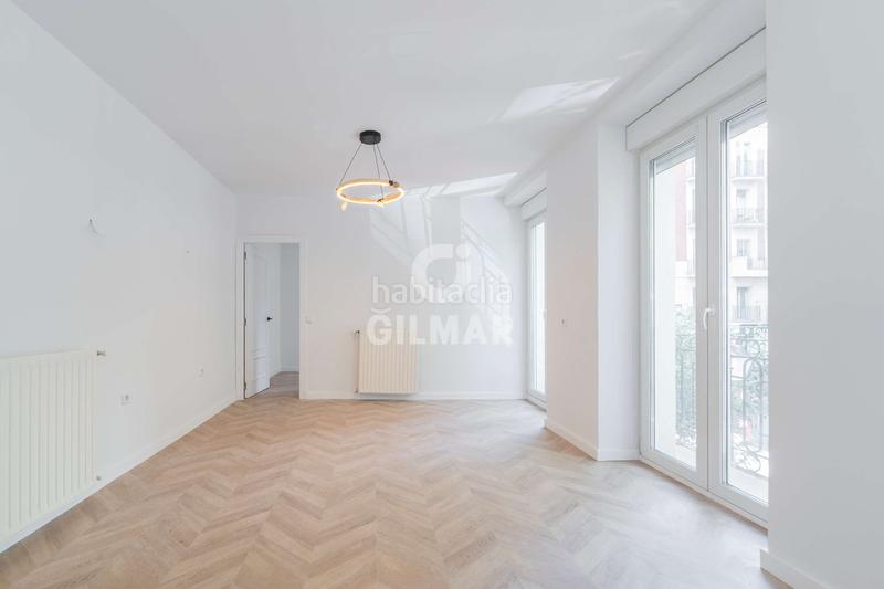 Foto d9b58b59-9455-4bc6-8495-e951df8114e6. Pis amb calefacció a Gaztambide Madrid