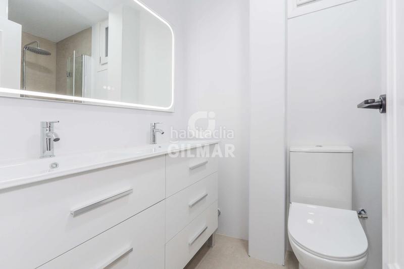 Foto f3af46ef-8259-485d-8100-0ba86513db93. Pis amb calefacció a Gaztambide Madrid