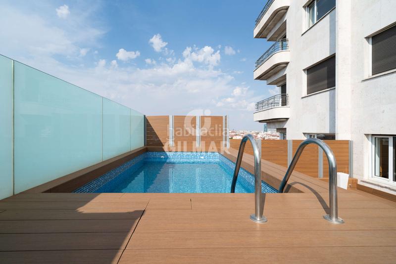 Foto 2112a7db-b011-439f-b91a-6e91c3ef5b8c. Pis amb calefacció piscina a Recoletos Madrid