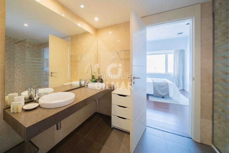 Foto accfe8a7-59fd-4eba-bf15-e5af51a0f21b. Pis amb calefacció piscina a Recoletos Madrid