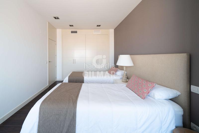 Foto e2446b6a-5a05-4b11-9af6-2150db43d977. Pis amb calefacció piscina a Recoletos Madrid