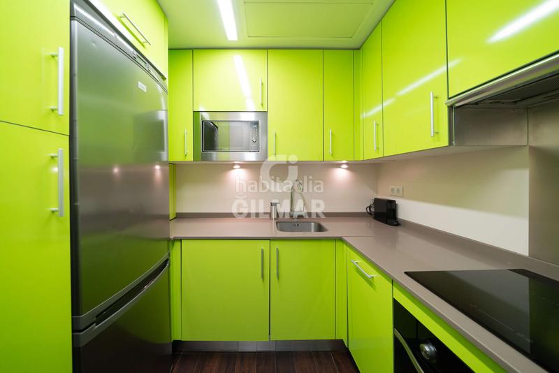 Foto e5a51641-8bd5-4c9a-b0e8-74d332299a16. Pis amb calefacció piscina a Recoletos Madrid