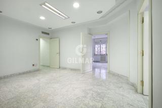 Pis a Recoletos. Este lujoso piso de 581 m2 se encuentra en el exclusivo barrio d