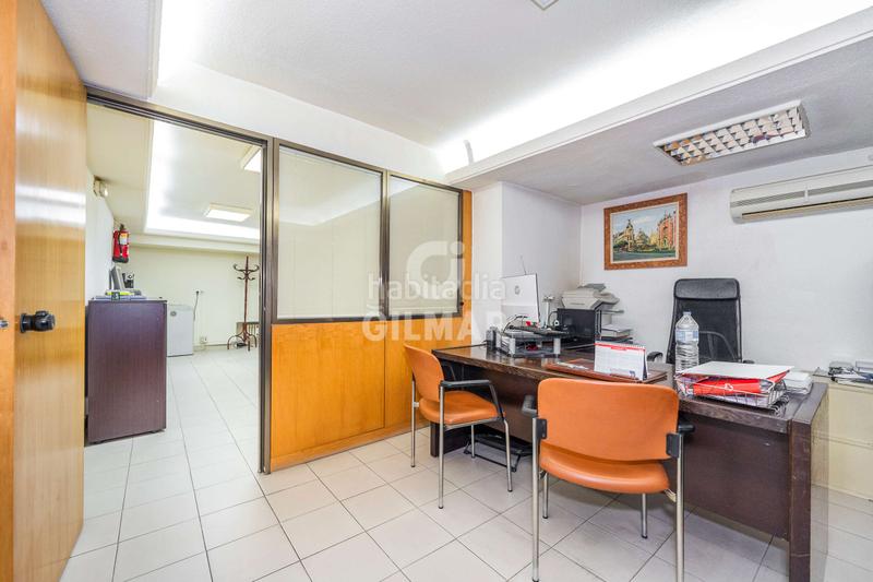 Foto 522d6a4d-37bc-475d-a0ed-79912dba9d56. Oficina  en el prestigioso barrio de almagro, chamberí, . con una superficie de 91 m, esta oficina es ideal para aquellos que en Madrid
