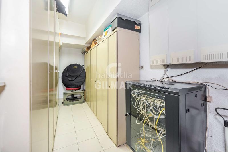 Foto 703ff2f4-715e-41bc-b365-317225726e6d. Oficina  en el prestigioso barrio de almagro, chamberí, . con una superficie de 91 m, esta oficina es ideal para aquellos que en Madrid