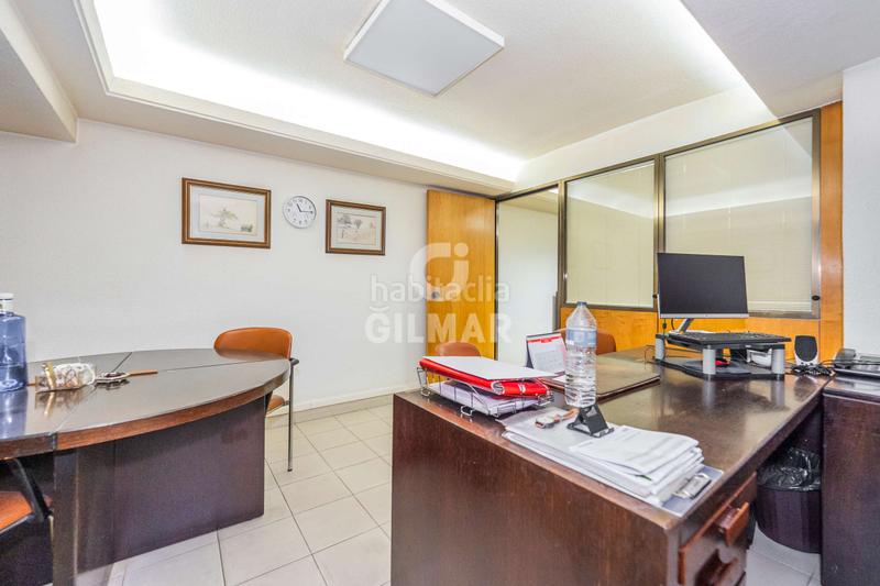 Foto 74c34313-6660-40d3-b09f-c1c50c210799. Oficina  en el prestigioso barrio de almagro, chamberí, . con una superficie de 91 m, esta oficina es ideal para aquellos que en Madrid