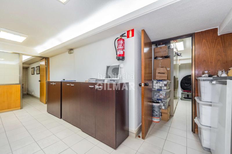 Foto b31a73e3-be5d-450d-af51-b37f2a69b98b. Oficina  en el prestigioso barrio de almagro, chamberí, . con una superficie de 91 m, esta oficina es ideal para aquellos que en Madrid