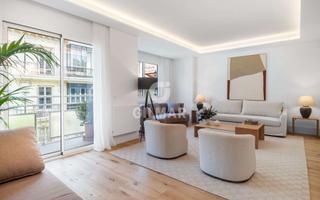 Appartement à Almagro. Descubre este impresionante piso reformado a estrenar, situado e