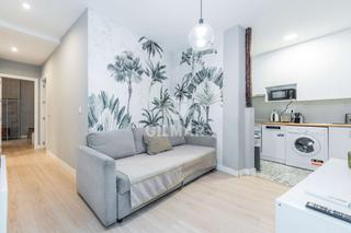 Appartement à Recoletos. Encantador piso reformado en malasaña, ideal para alquiler vacac