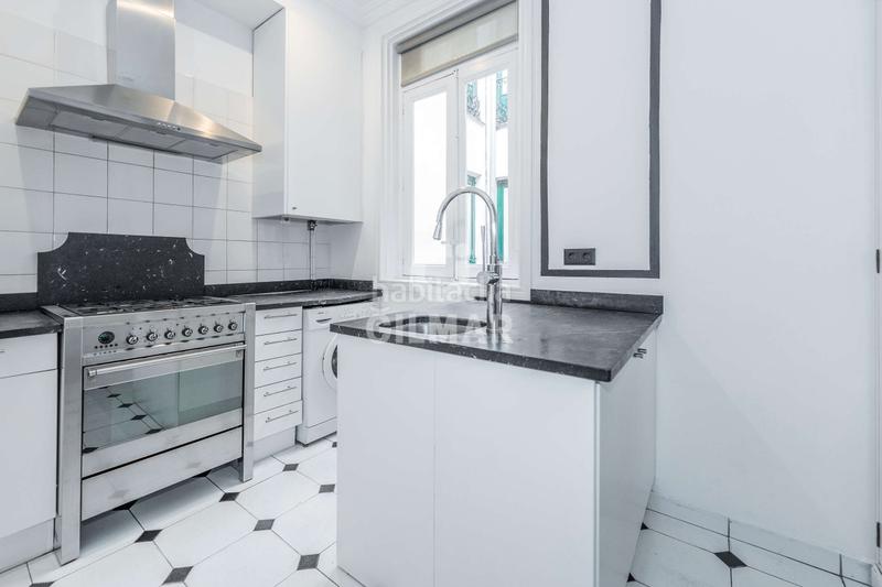 Foto 9f81a2dd-f1d5-4140-a6be-c767843190b6. Appartamento con riscaldamento in Almagro Madrid