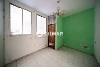 Piano terra in Universidad-Malasaña. En el corazón del icónico barrio de malasaña, uno de los más vib