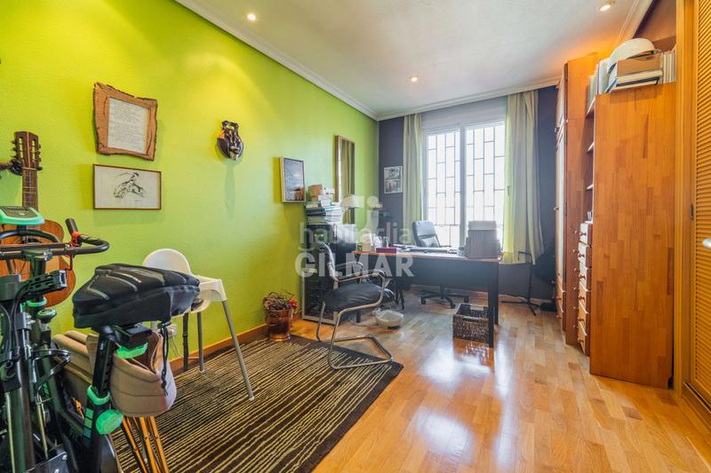 Foto 9f564bd4-98c1-4354-b042-21b931b70439. Àtic amb calefacció a Gaztambide Madrid