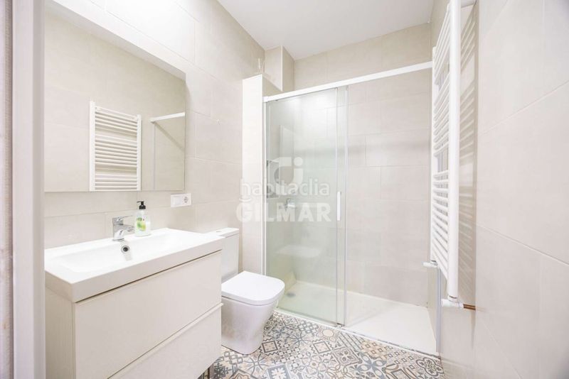 Piso presentamos en el corazón del codiciado barrio de Almagro, en el distrito de chamberí, este impresionante piso de 245 m, que redef en Madrid - Imagen 4