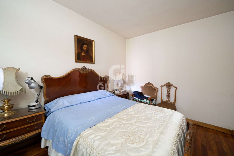 Foto 42c8d7a6-8e76-4409-b7e0-72842fa9c44c. Pis amb calefacció aparcament a Almagro Madrid