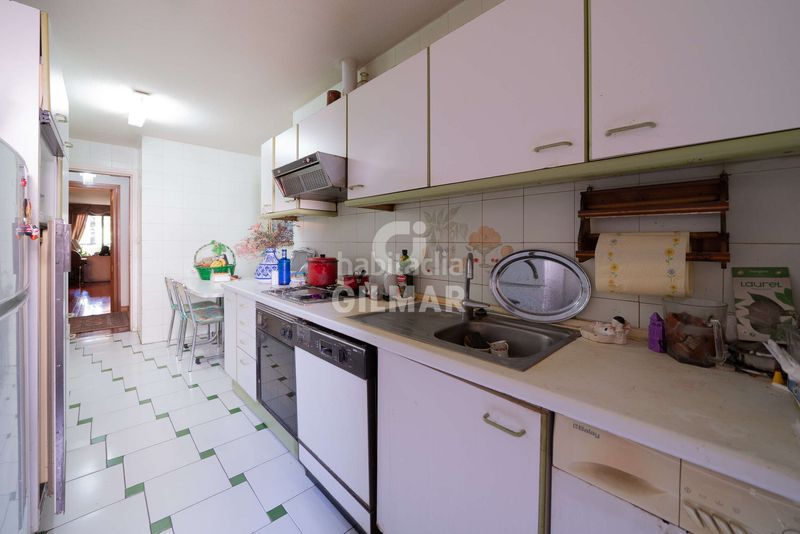 Foto fbb40eb1-97e1-47c3-a2ee-1ab8dcb95273. Pis amb calefacció aparcament a Almagro Madrid