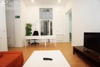 Appartement en Palacio. Vivienda entreplanta a 50 metros del palacio real