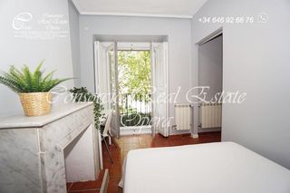 Flat in Plaza MARINA ESPAÑOLA