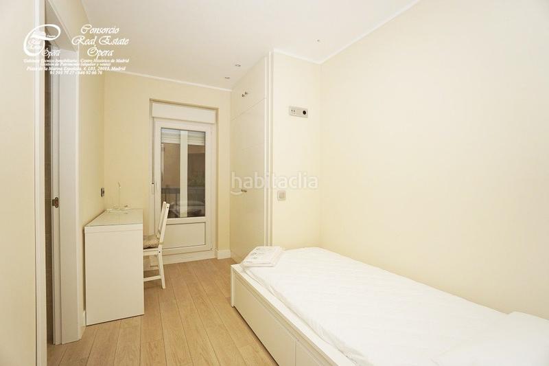 Foto 2ade8be4-d666-4fad-9812-05696d210836. Rent flat with heating in Sol Madrid
