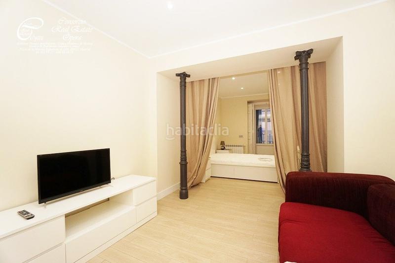 Foto bdb2eca1-024c-40d9-915d-2f575782a589. Rent flat with heating in Sol Madrid