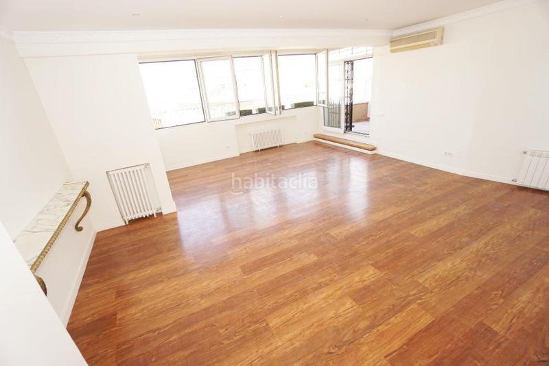 Foto 50bf893d-0ac9-4cd1-bcc3-a32c6aaec1cf. Rent flat with heating in Argüelles Madrid