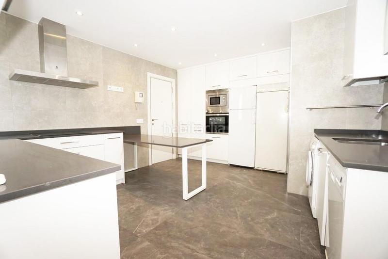 Foto 9c3ed754-0485-47dc-93a8-7e7948319d2a. Rent flat with heating in Argüelles Madrid