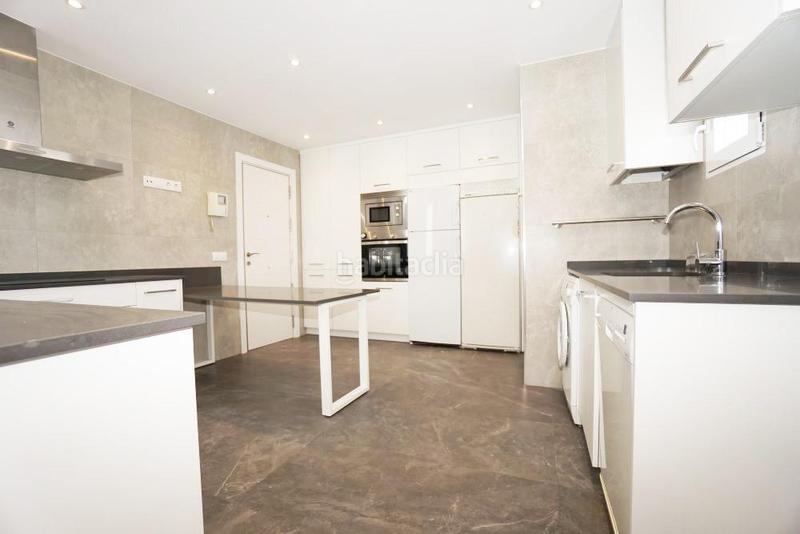 Foto ae86abb9-d00a-494f-abd8-6d38bc4b22da. Rent flat with heating in Argüelles Madrid