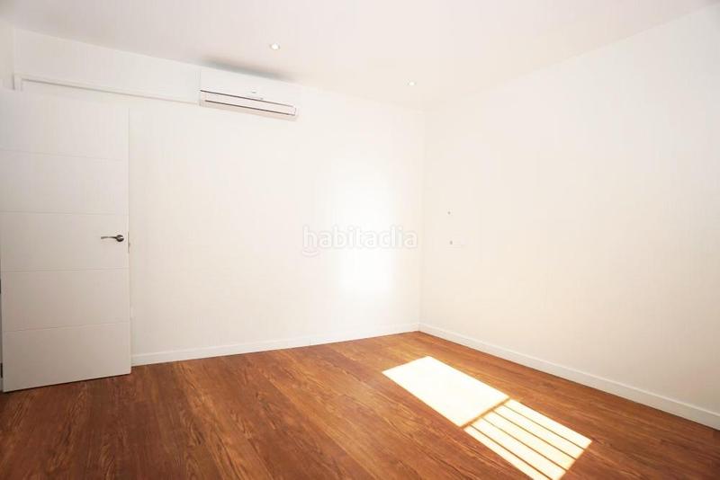 Foto b6b8ac8a-b660-49db-a208-f48a240a3295. Rent flat with heating in Argüelles Madrid