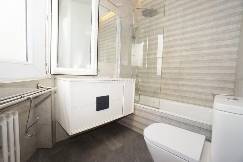 Foto bc9dc706-1257-4c93-9514-0ce0a0cbd690. Rent flat with heating in Argüelles Madrid