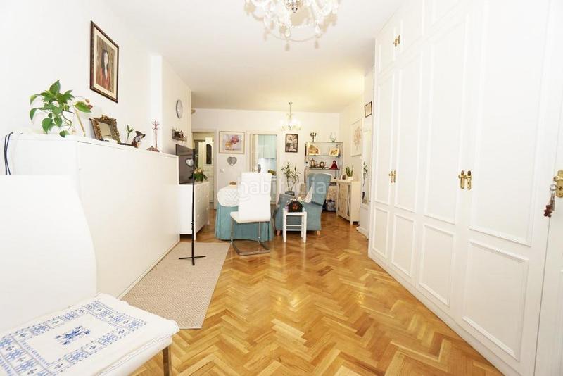 Foto e5012d7a-6d95-4ab1-9f37-88e38bfa2bca. Pis amb calefacció a Universidad-Malasaña Madrid