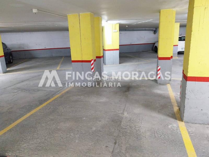 Foto cd4d15c3-d166-417c-85c1-abff5b773a7e. Aparcament cotxe a Centre - Estació Sant Cugat del Vallès