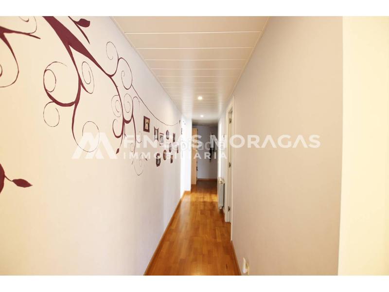 Foto 9b5d75ef-4d12-46a6-825a-e3955ee502a2. Affitto duplex con riscaldamento in La Marina del Port Barcelona