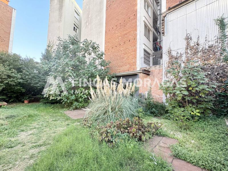 Foto c8862eeb-f73f-4b39-b924-d0ac0ed50465. Locale commerciale in Centre - Estació Sant Cugat del Vallès