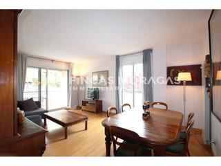 Rent Flat  Josep tarradellas. Alquiler temporal piso con piscina en mirasol