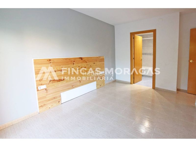 Foto 5ebffd18-0326-41a9-a2dd-2e737ec2dfb7. Lloguer pis amb calefacció aparcament piscina a Ca n´Alzamora Rubí