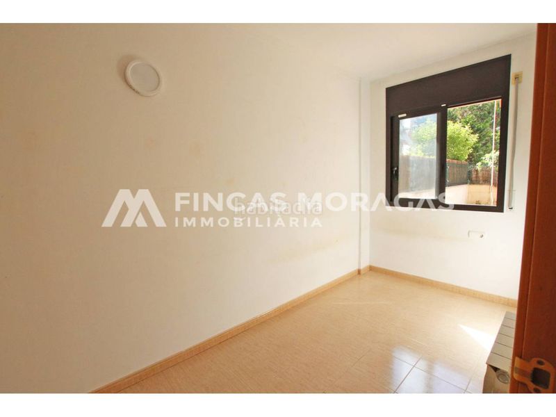 Foto fa7b85e1-97e9-4830-8517-25d4052d3446. Lloguer pis amb calefacció aparcament piscina a Ca n´Alzamora Rubí