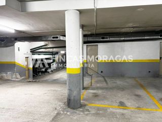 Lloguer Aparcament cotxe  Avenida de catalunya. Espacio de parking en alquiler en el centre de sant cugat del va
