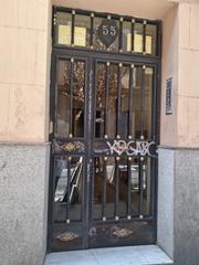 Lloguer Pis en Universidad-Malasaa. A tan solo dos minutos del metro noviciado, piso semi amueblado