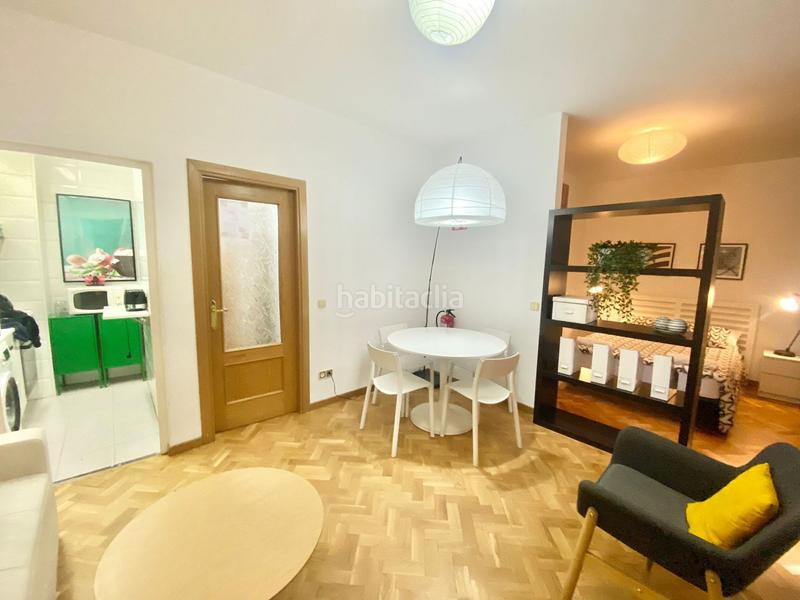 Foto dd32f818-00c8-485e-8bd3-95e217f65c39. Rent flat with heating in Embajadores-Lavapiés Madrid