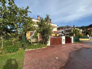 Casa pareada en Guriezo