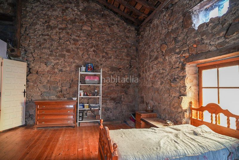 Foto 8729af22-ba77-4791-863e-91eeef9c8ea7. Casa amb aparcament a Corvera de Toranzo