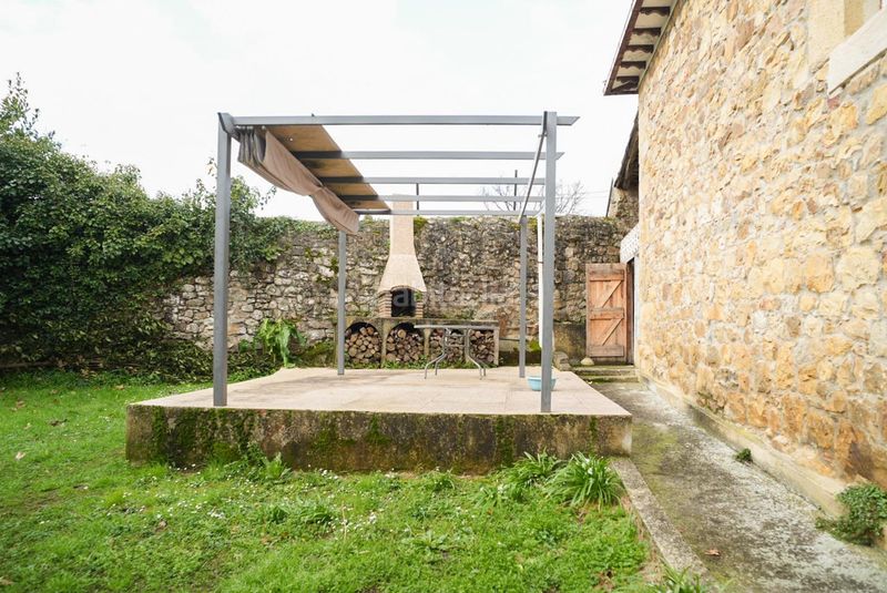 Foto d76ad4f1-2723-4ab1-a9b8-b685ed2ef87f. Casa amb aparcament a Corvera de Toranzo
