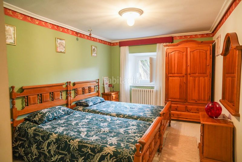 Foto f514a324-5a16-4df6-9064-1cf46c1675cb. Casa amb aparcament a Corvera de Toranzo