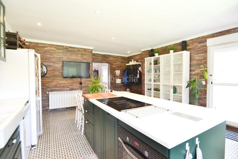 Foto c9c7fa69-ff30-4c3c-af74-ee6fdbb72997. Chalet con riscaldamento parcheggio piscina in Parque Coimbra Móstoles