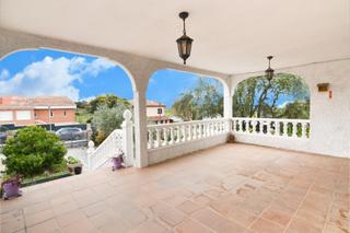 Chalet en Cerro Alarcn