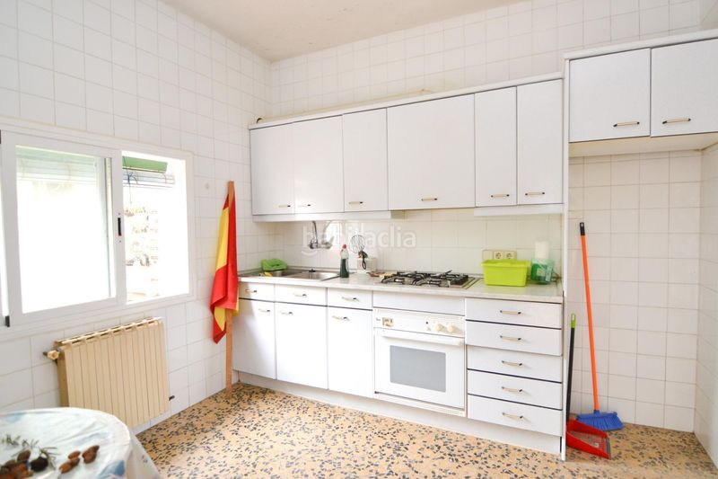 Foto d290767c-f0c3-4774-81c6-a56ada71b92b. Casa en Camarena