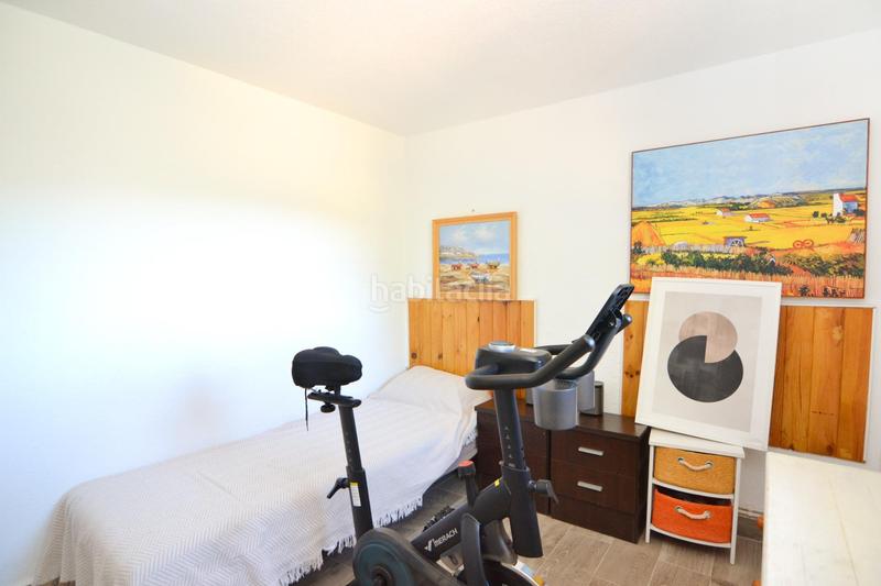 Foto 0c2d0fe7-3c1b-43ab-b8fe-d3762e044294. Masía en camino Almorox en Almorox